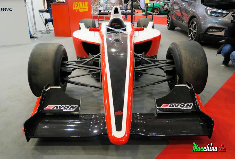 Dallara T02 - World Series by Nissan, Foto: Macchina.de