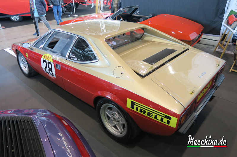 Dino 308 GT/4 (Serie 2), Foto: Macchina.de