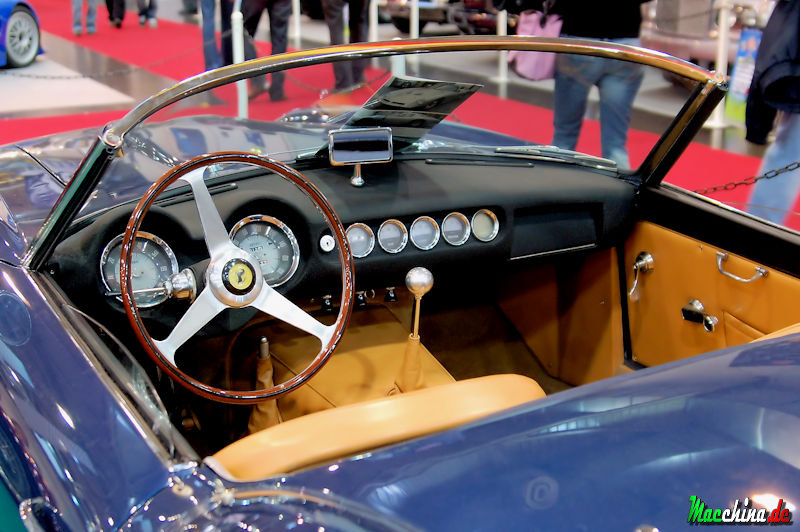 Ferrari 250GT LWB California Spyder Recreation, Foto: Macchina.de