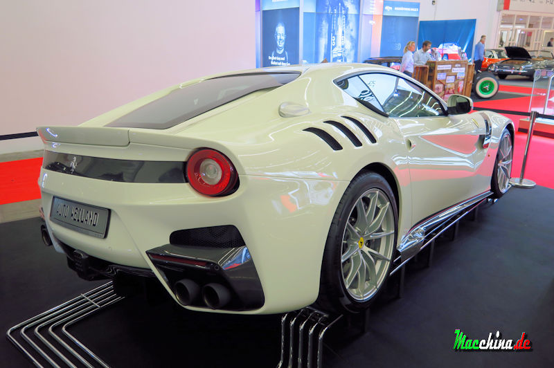 Ferrari F12TdF, Foto: Macchina.de