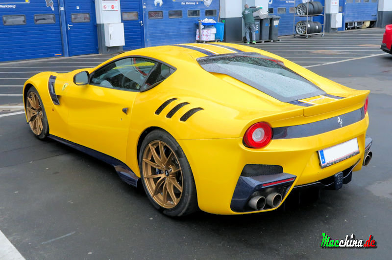 Ferrari F12TdF, Foto: Macchina.de