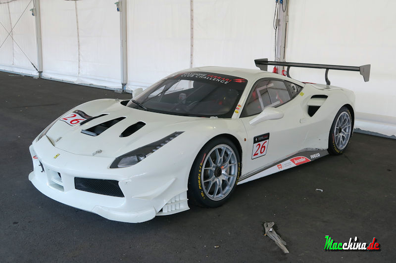 Ferrari 488 Challenge, Foto: Macchina.de