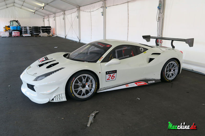 Ferrari 488 Challenge, Foto: Macchina.de
