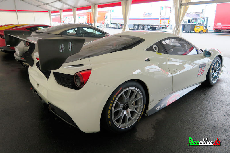 Ferrari 488 Challenge, Foto: Macchina.de