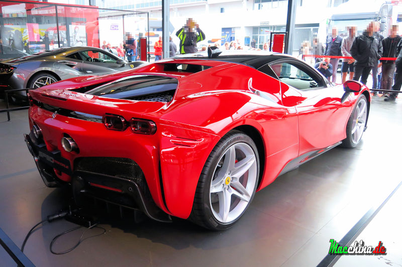 Ferrari SF90 Stradale, Foto: Macchina.de