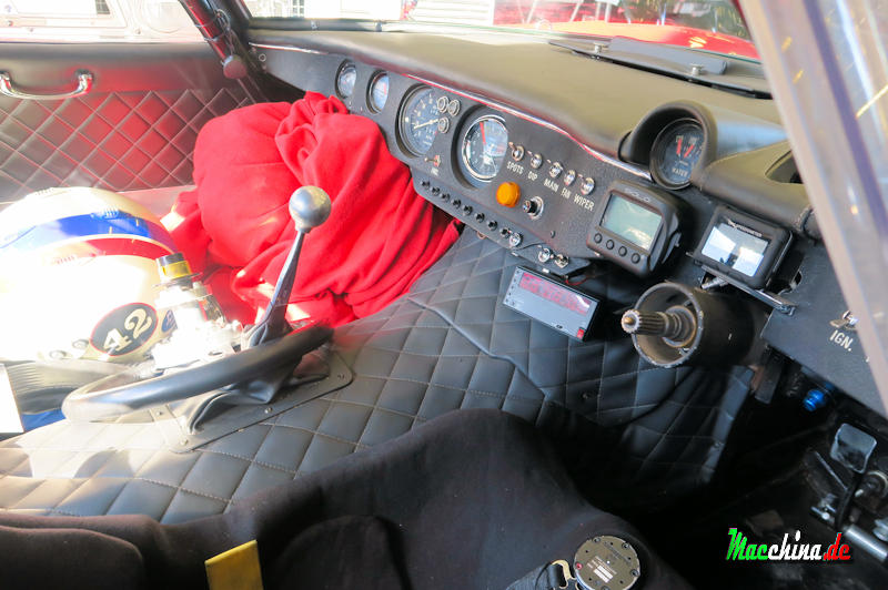 Iso Grifo Strada